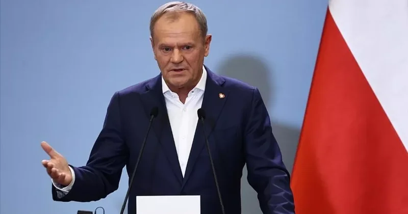 Туск призвал не допустить распада НАТО