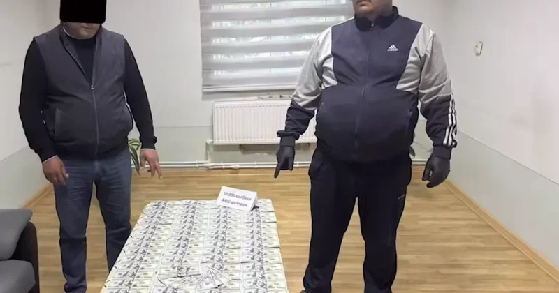 В Узбекистане пытались продать фальшивые доллары: ПОДРОБНОСТИ