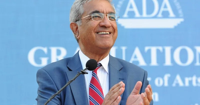 Anar Eminov: “Böyük şəxsiyyətlər sadəcə tarix yazmır, cəmiyyətin düşüncə modelini formalaşdırır”