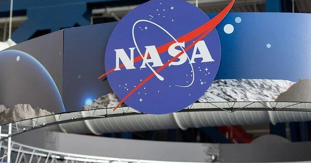 NASA сократит расходы и численность сотрудников