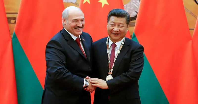 Лукашенко совершит визит в Китай