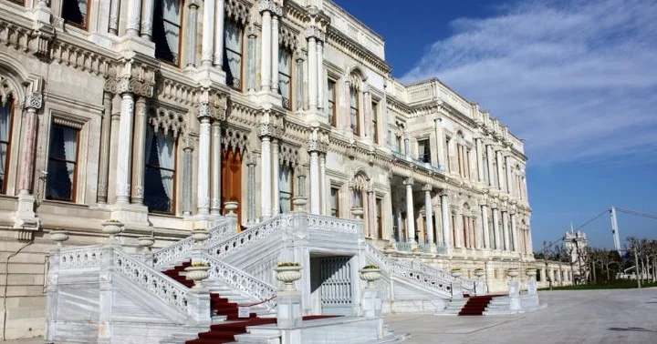 ÇIrağan Sarayında danışıqlar gedir