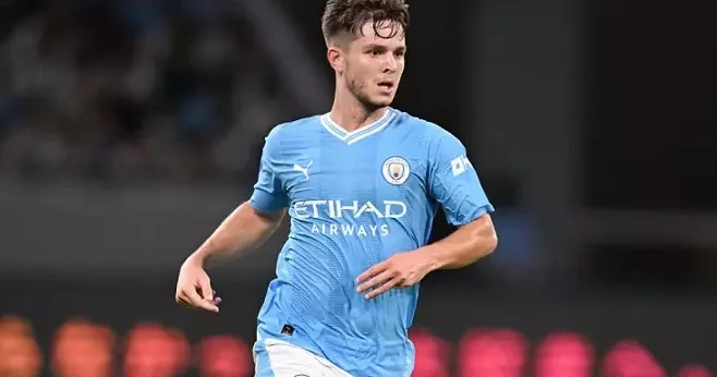 Mançester Yunayted Mançester Sitinin yarımmüdafiəçisini transfer etmək istəyir