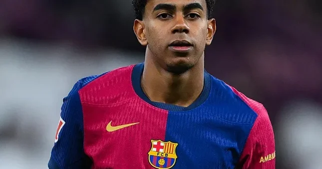 Yamalı Messi ilə müqayisə edənlərə cavab verdi