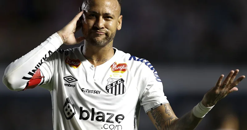 Neymar hakimlərdən gileyləndi: “Xahiş edirəm…”
