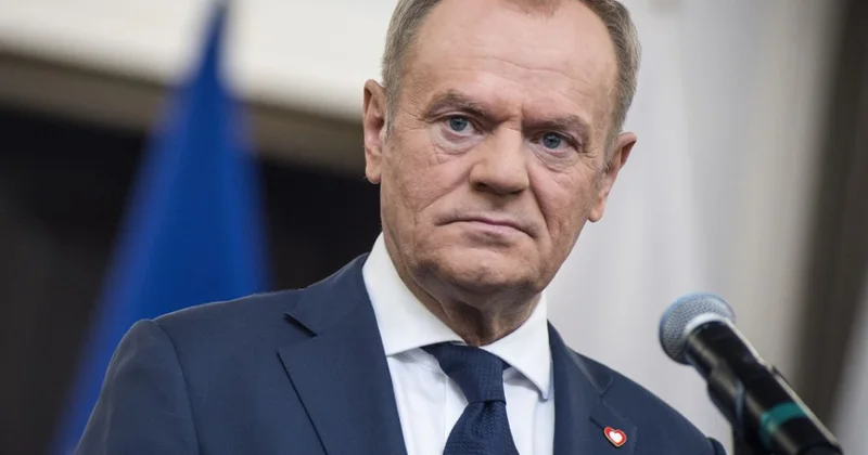 Media: Tusk Seymdə hökumətə etimadsızlıq votumu məsələsini qaldıracaq