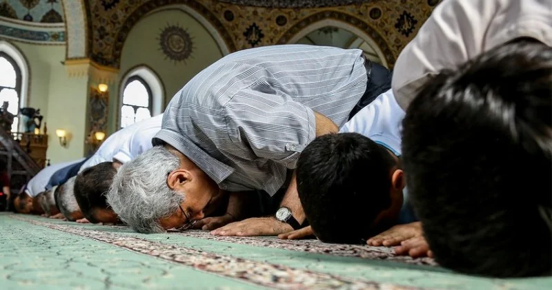 Azərbaycanda Qurban bayramı namazının VAXTI AÇIQLANDI