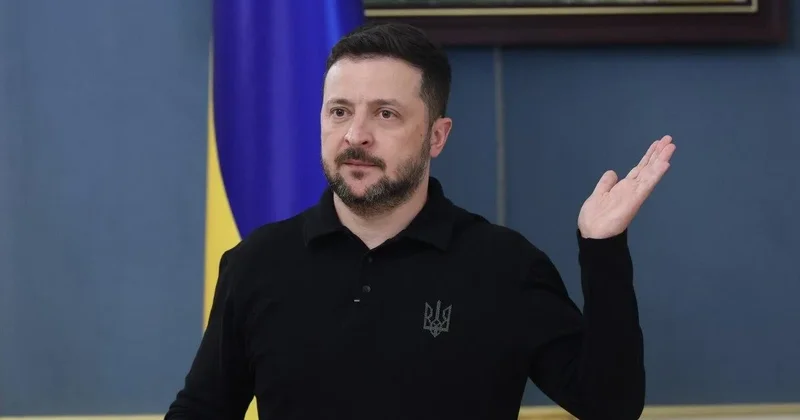 Zelenski Rusiya nümayəndə heyətini “axmaq” adlandırıb
