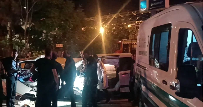 Beş nəfər öldü, iki nəfər ağır yaralandı QƏZA VİDEOsu