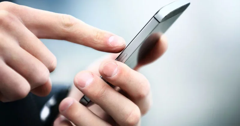 Ata telefonu açaraq oğlunun Qatilini Tapdı