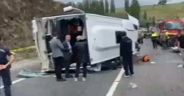 Türkiyədə sərnişin avtobusu aşıb: ölən və yaralananlar var
