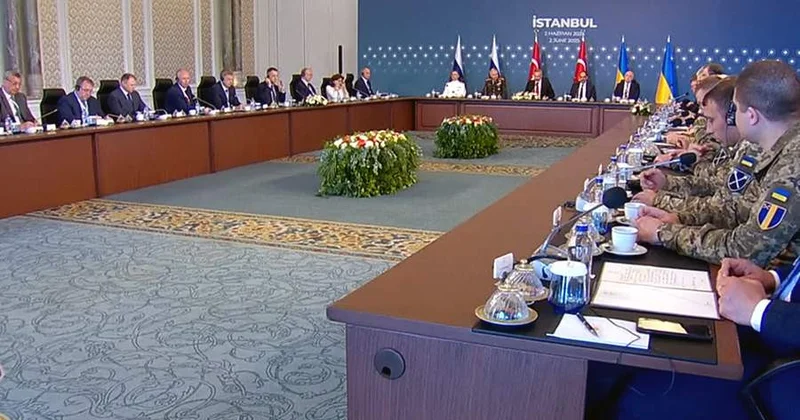 ТАСС: В Стамбуле завершились переговоры России и Украины ОБНОВЛЕНО