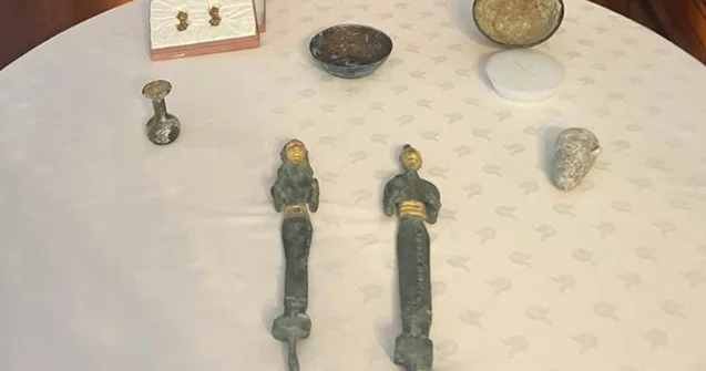 İsveçrə Türkiyədən oğurlanan bu əsərləri geri verdi