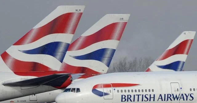 British Airways də qalmaqal: Stüard uçuş zamanı narkotik vasitə qəbul edib