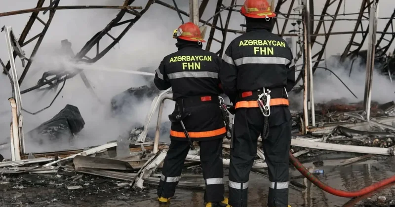 Abşeronda yaşayış binalarına yaxın ərazidə yanğın baş verib