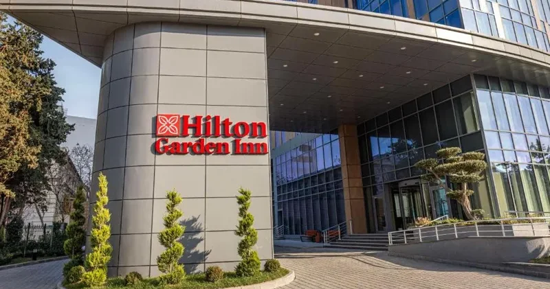 Garden İnn otelində oğurluq