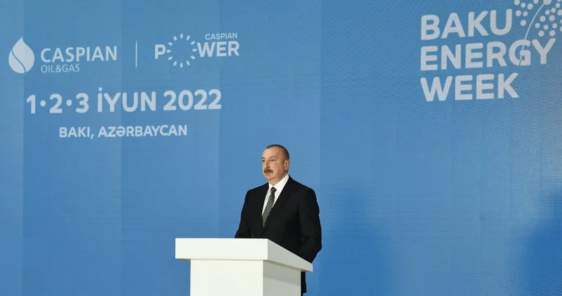 Avrasiyanın yeni geoiqtisadi xəritəsini formalaşdıran Azərbaycan Rəy