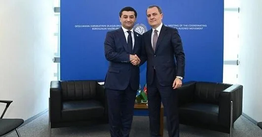 Azərbaycan və Özbəkistan XİN başçıları danışdı