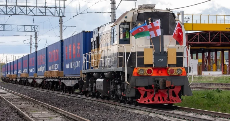 Kobaxidze: Bakı Tbilisi Qars dəmir yolu Avropa ilə Asiyanı daha da yaxınlaşdırır
