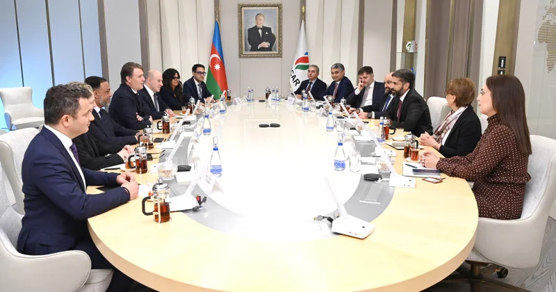 SOCAR ilə SLB arasında hasilat əməliyyatlarının optimallaşdırılması ilə bağlı fikir mübadiləsi aparılıb