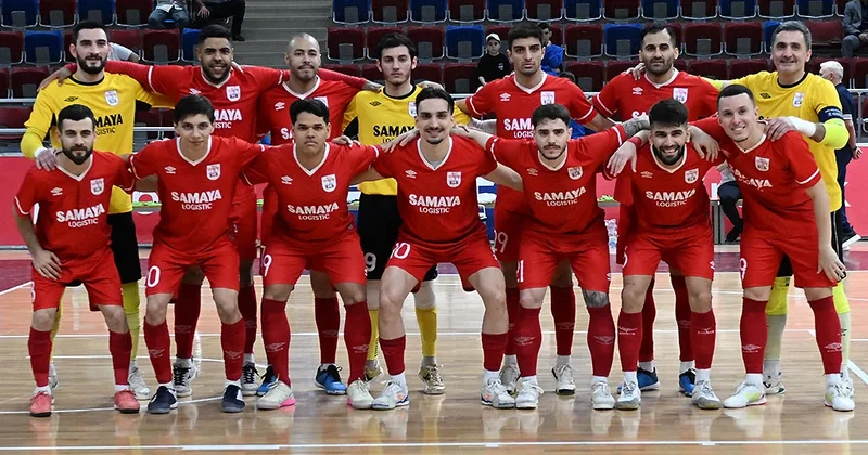 Çempion “Araz Naxçıvan”ı beş futzalçı tərk edib