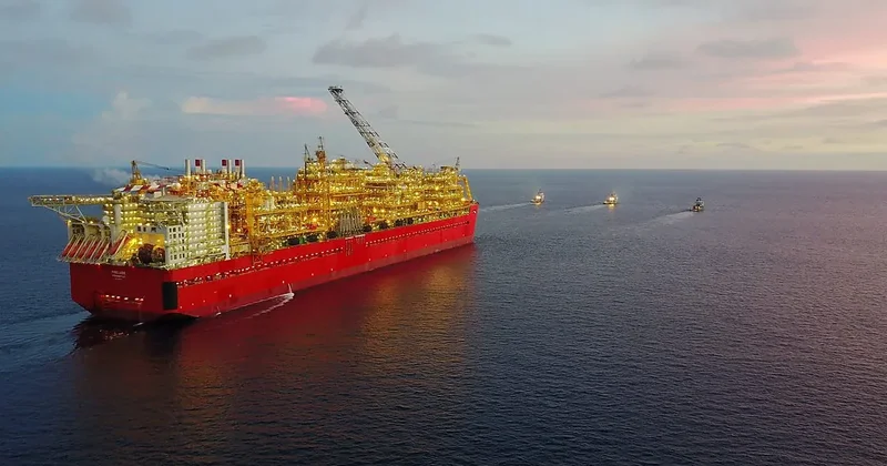 Компания Samsung Heavy заключила сделку на строительство FLNG на сумму $2,85 млрд