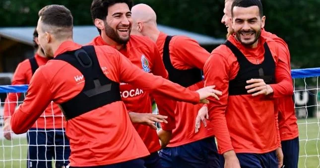 Milli Avstriya toplanışına başladı Şəkillər