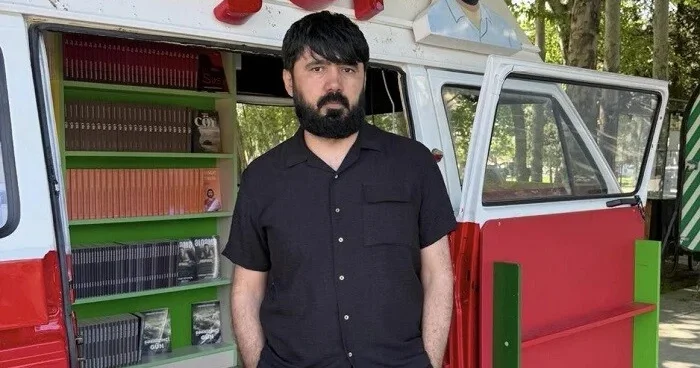 Kəramət bir cümlə ilə Taciri darmadağın etdi Video