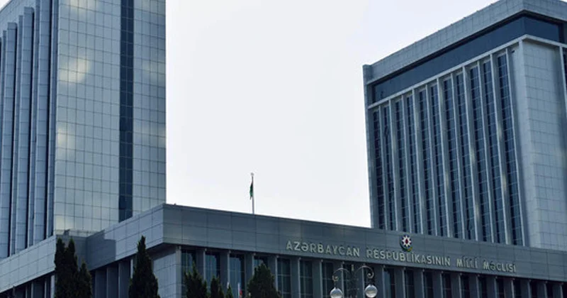 Milli Məclisdə növbədənkənar iclas: 8 qanuna dəyişiklik gündəmdə