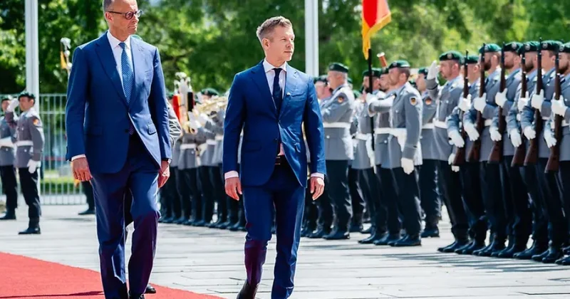 Macarıstanın yeni Baş naziri Almaniyaya səfər edib