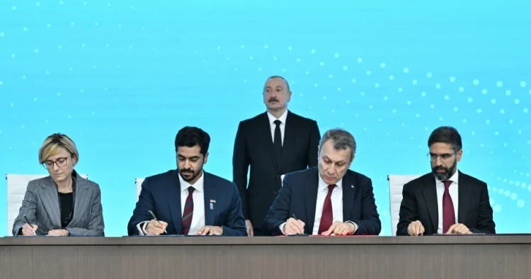 “TotalEnergies”in puça çıxardığı səylər: Rəsmi Paris təslim oldu