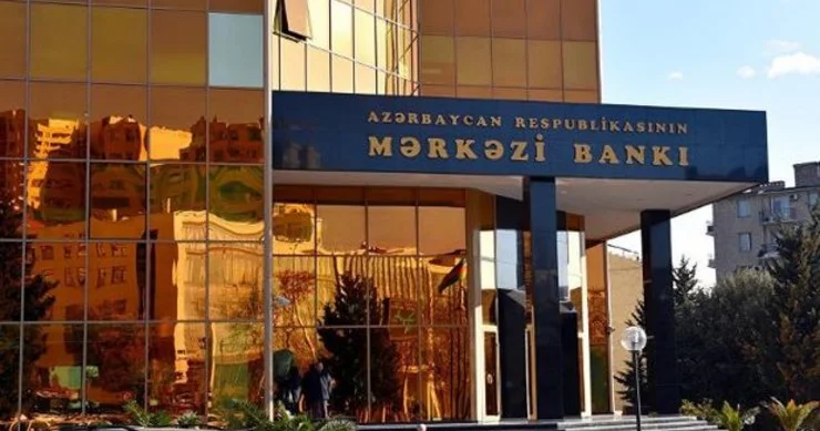 Mərkəzi Bankın rəhbərliyinin əmək haqqı xərcləri 45 % artıb