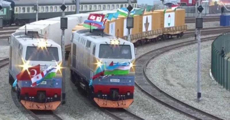 Bakı Tbilisi Qars dəmir yolu istifadəyə verildi YENİLƏNİB