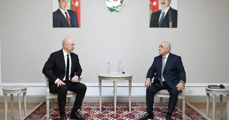Baş nazir Əli Əsədov Ukrayna Baş nazirinin birinci müavini ilə görüşüb