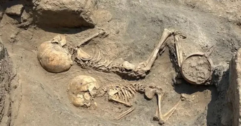 Özbəkistanda 4000 il əvvəl kəllə əməliyyatı keçirmiş uşağın qalıqları tapılıb