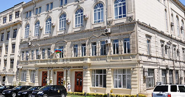 Konstitusiya Məhkəməsi: Hamiləliyin pozulması məhkumu cəzadan azad etmir