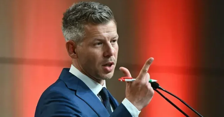 Mənim dövrümdə Ukraynaya silah verilməyəcək Madyar