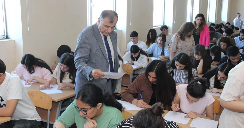 Yaz semestrinin imtahan sessiyası