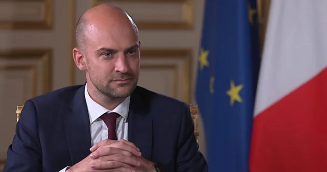 Fransa XİN başçısı: “İsrailin Livanı işğal etməsi haqlı...”
