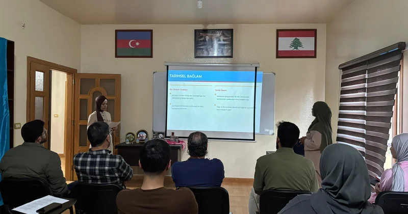 Kavaşrada yeniyetmə və gənclər Azərbaycan şeirini söyləyib