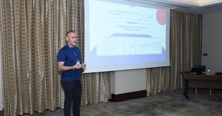 Hilton Baku da rəhbərlər üçün süni intellekt mövzusunda qapalı executive sessiya keçirilib