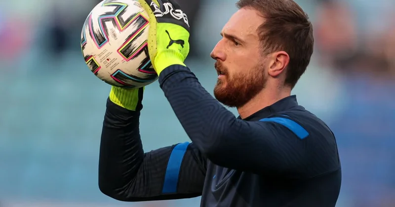 “Atletiko Madrid”in qapıçısı yayda klubdan ayrıla bilər