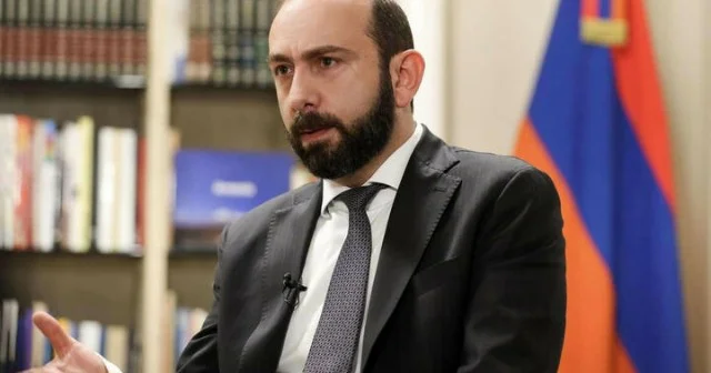 Rusiyalı deputatlar Ermənistanın suverenliyinə müharibə elan ediblər Mirzoyan