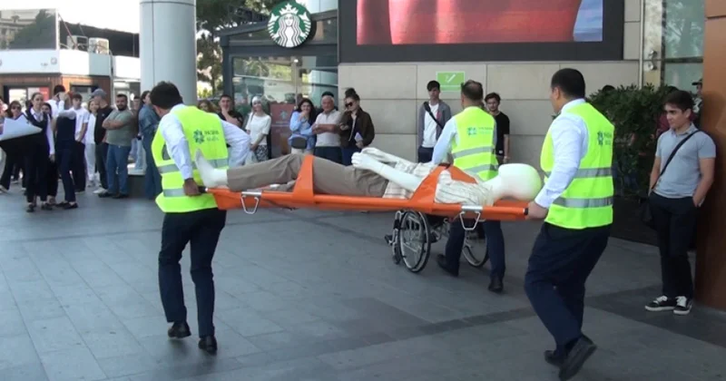 “Gənclik Mall”da fövqəladə hallarda davranış qaydaları ilə əlaqədar təlim keçirilib