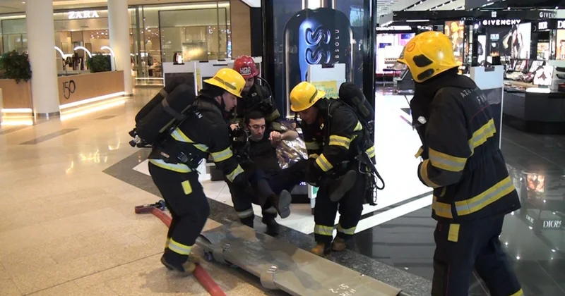 FHN “Gənclik Mall”da təlim keçirib VİDEO