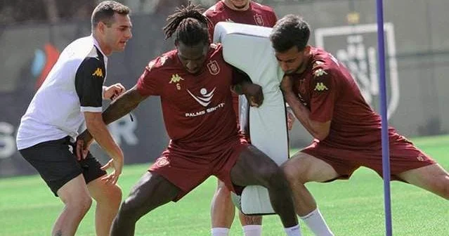 Neftçi yeni mövsümə hazırlaşır FOTOLAR