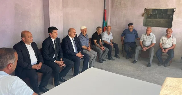 Millət vəkili Asif Əsgərov gizirin yas mərasimində iştirak edib FOTOLAR
