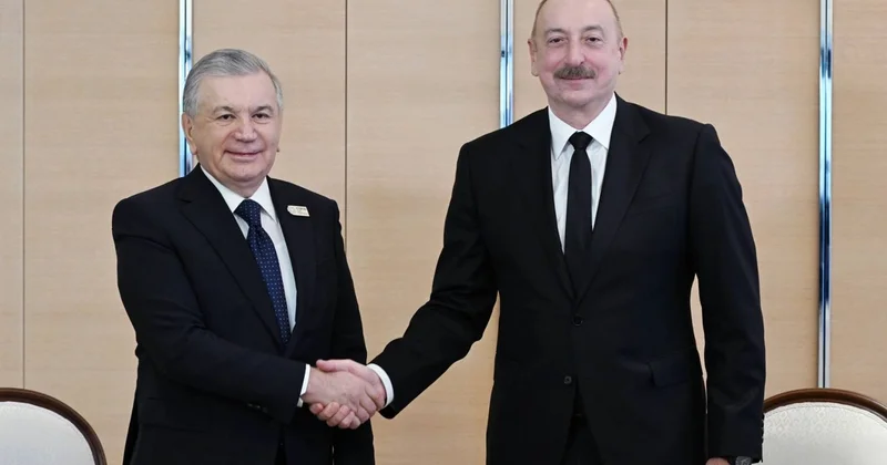 Şavkat Mirziyoyev İlham Əliyevi minifutbol millimizin dünya çempionu olması münasibətilə təbrik edib