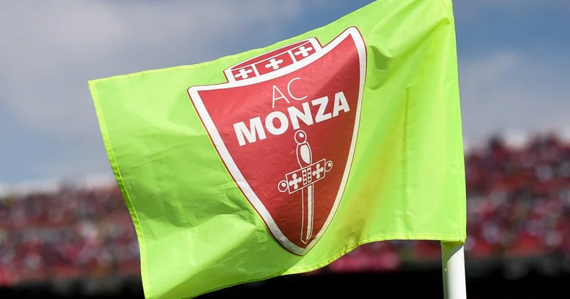 Berluskoni ailəsi “Monza”nı ABŞ fonduna satdı