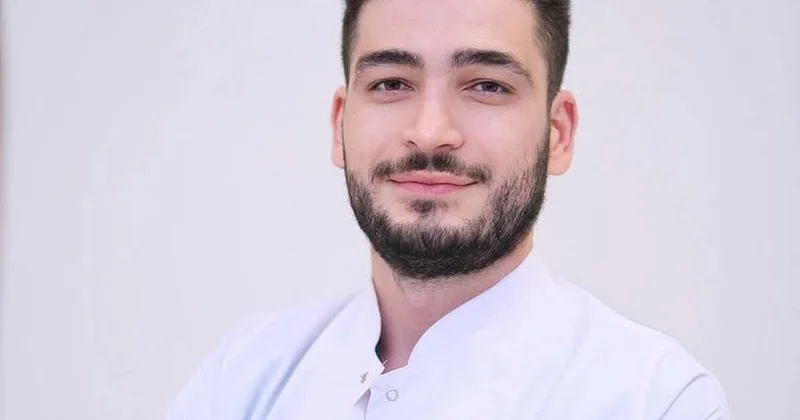 Azərbaycanda həkim 32 saatlıq əməliyyat etdi Yorğunluqdan yerə yıxıldı FOTO
